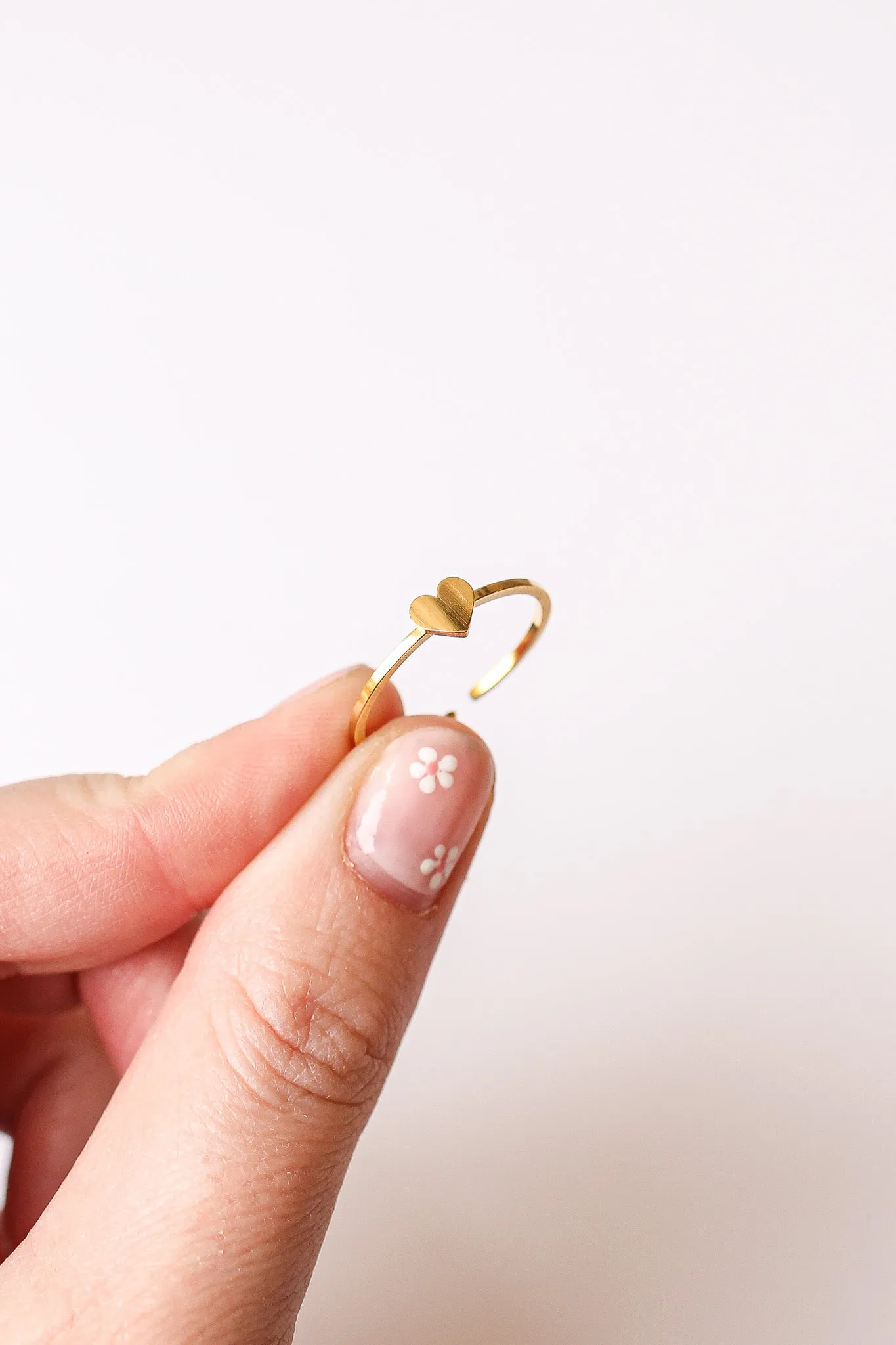 Dainty Heart Ring