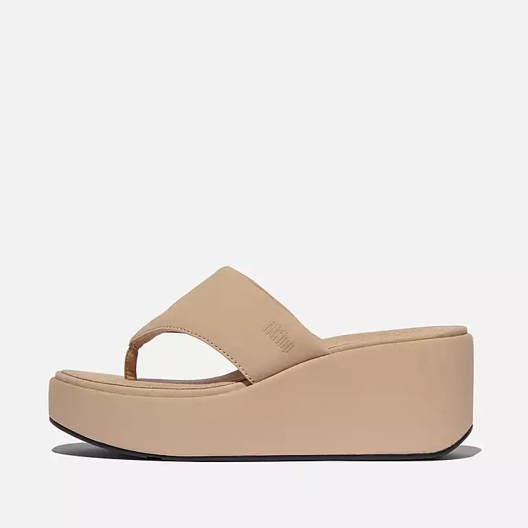Fitflop - PlatFForms Wedge Toe-Post Sandal - Classic Beige