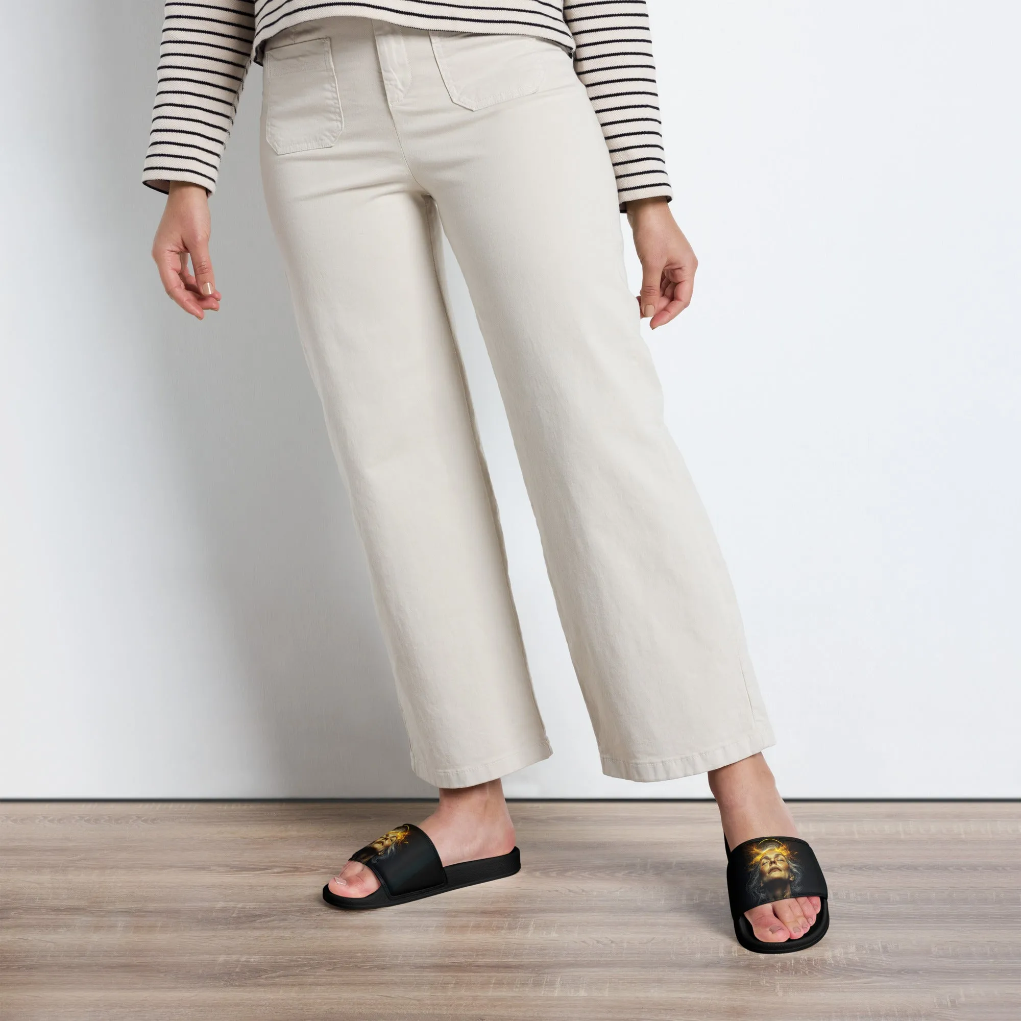 Luminous Aura Women's slides