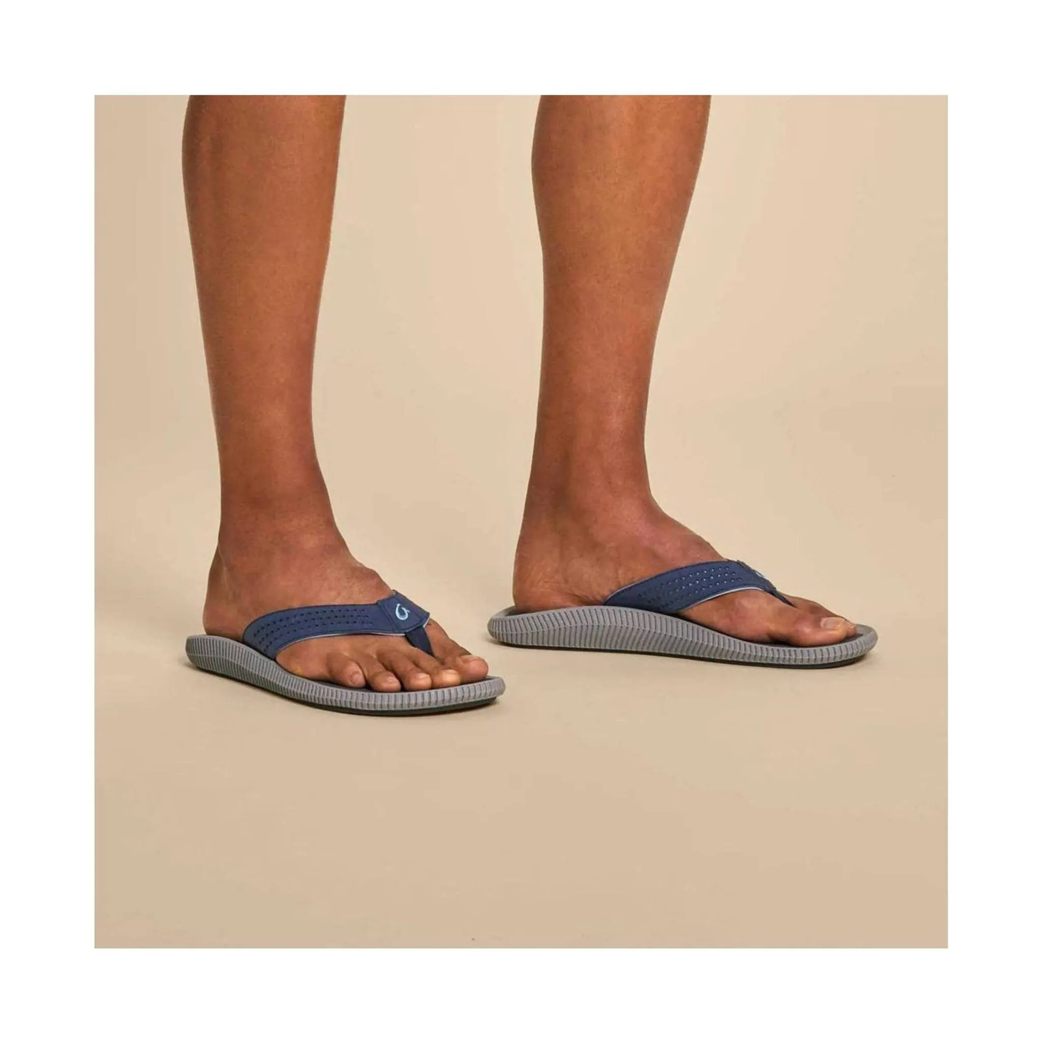 Olukai Men's Ulele Flip Flop - Blue Depth / Charcoal